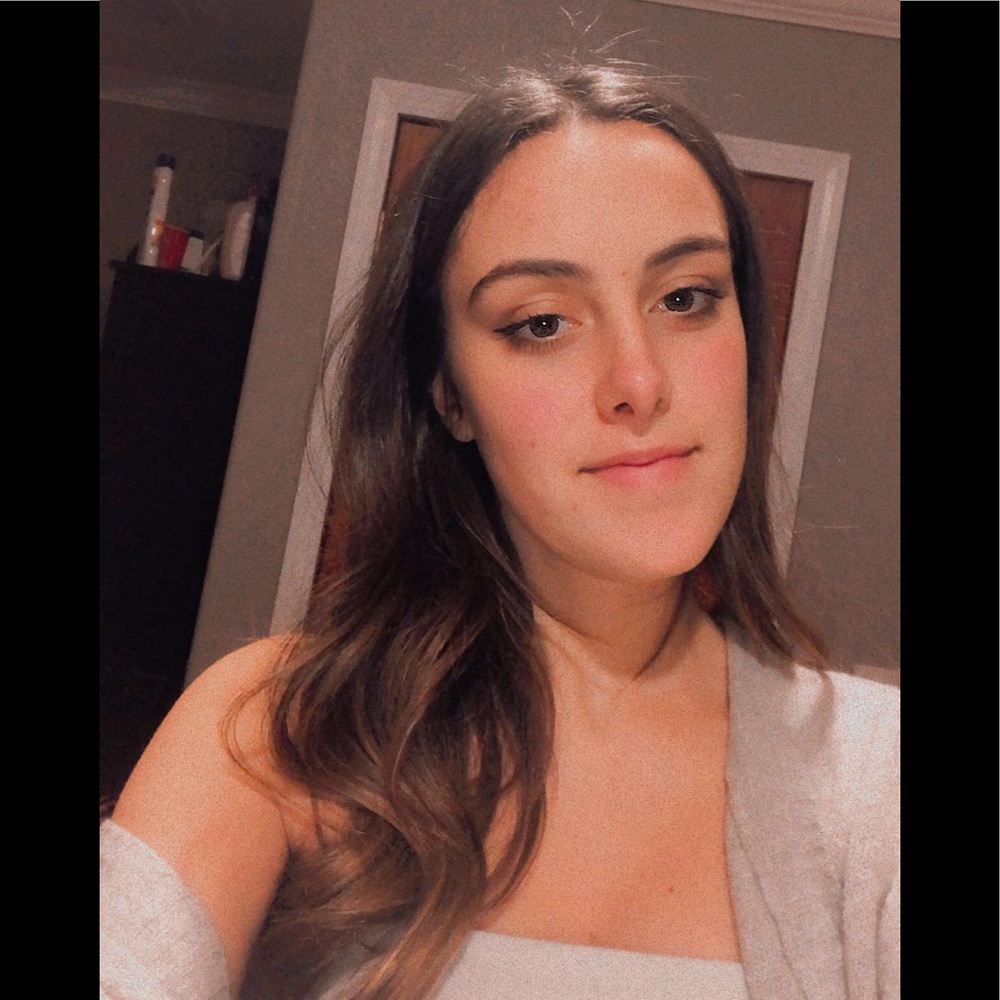 Meet your Posher, Ana